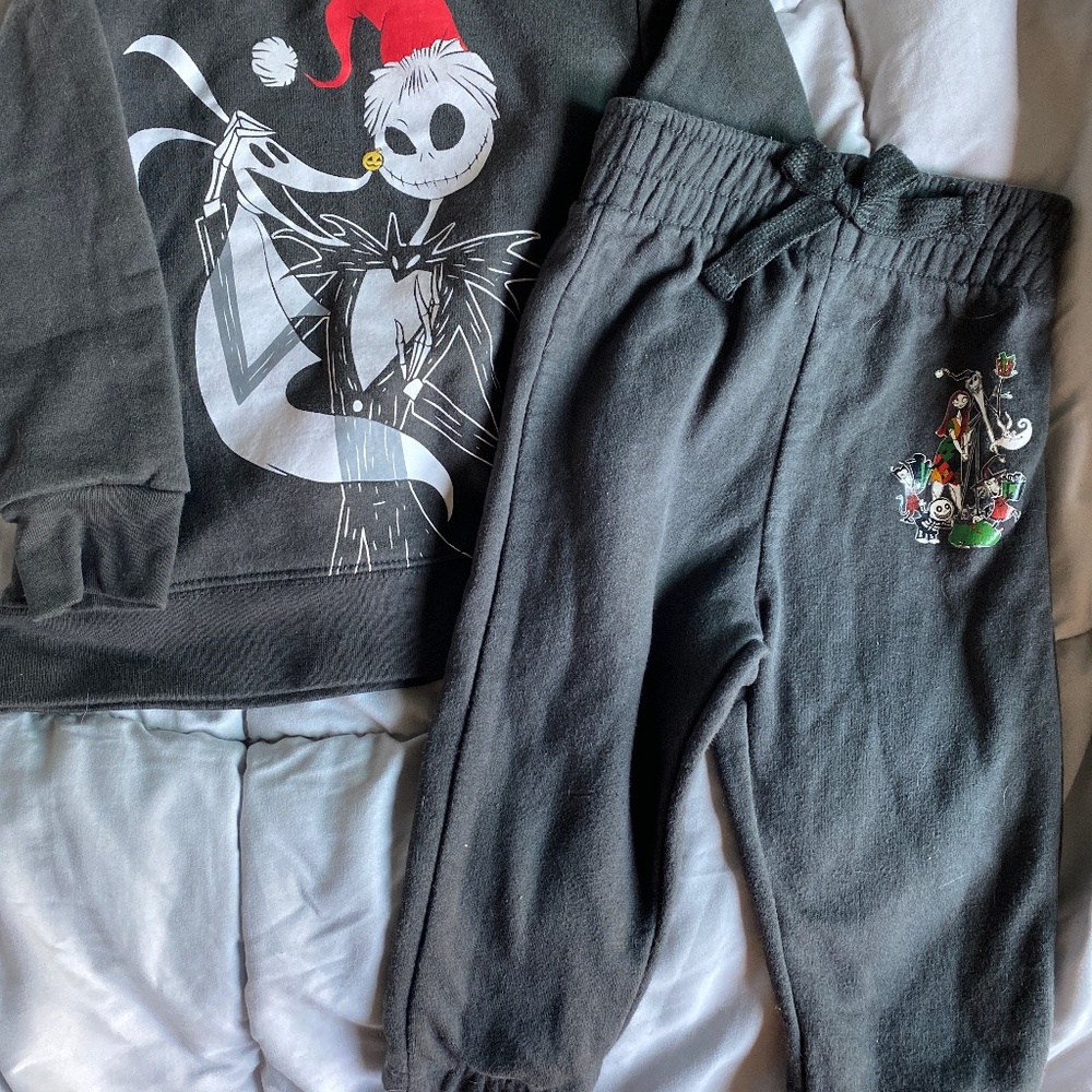 Nightmare before Christmas sweatpants set